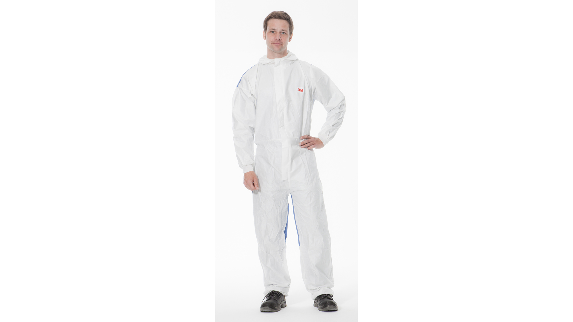3M 4535M Schutzanzug TYP 5/6 Größe M (1 Stk) 3M 4535XL Schutzanzug weiß-blau Typ 5/6 Größe XL (1 Stk)